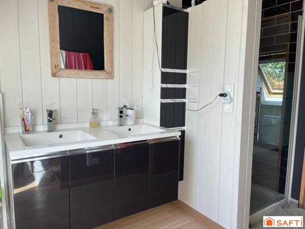 Maison contemporaine de plud de 250m2 avec piscine