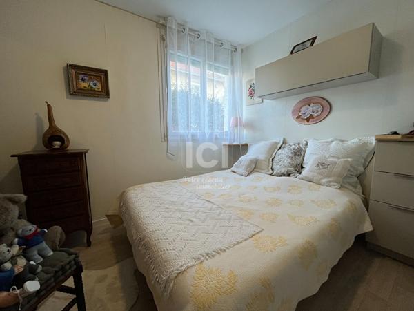 Appartement plain-pied 2 chambres centre ville THARON PLAGE