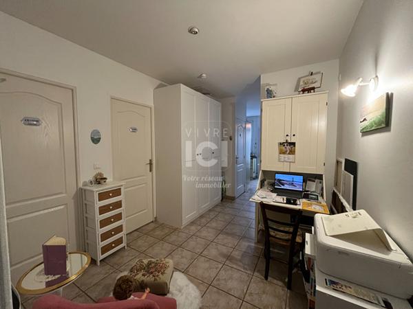 Appartement plain-pied 2 chambres centre ville THARON PLAGE