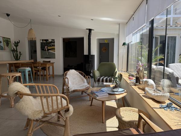 La Rochelle (17000) Maison familiale lumineuse avec patio et pergola bioclimatique