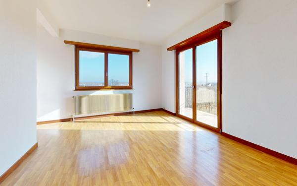 Maison à louer    6 pièces • 200 m2 Gueberschwihr