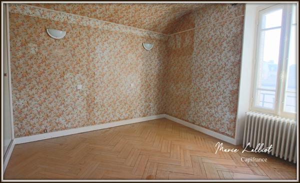 Maison à vendre 8 pièces, 167m², Pithiviers Centre, 4 garages, 6 chambres