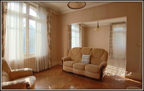 Maison à vendre 8 pièces, 167m², Pithiviers Centre, 4 garages, 6 chambres