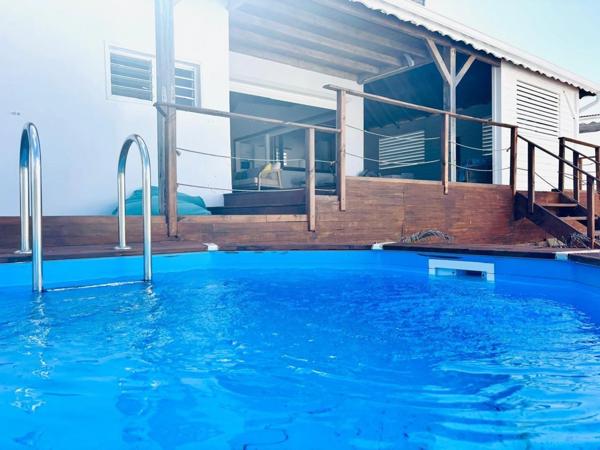 LE MOULE MAGNIFIQUE VILLA MEUBLEE 3 CHAMBRES PISCINE VUE MER