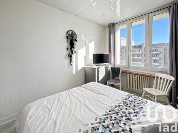 Appartement à vendre 3 pièces 69 m² Saint-Jean-Bonnefonds