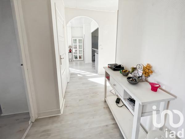 Appartement à vendre 3 pièces 69 m² Saint-Jean-Bonnefonds