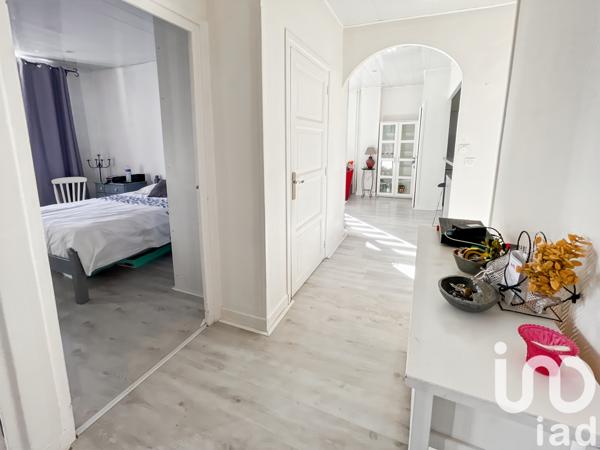 Appartement à vendre 3 pièces 69 m² Saint-Jean-Bonnefonds