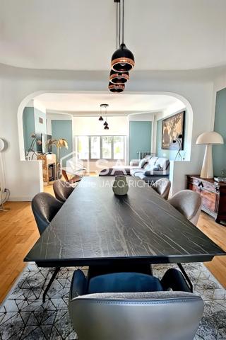 Maison bourgeoise de grand standing - Eymet