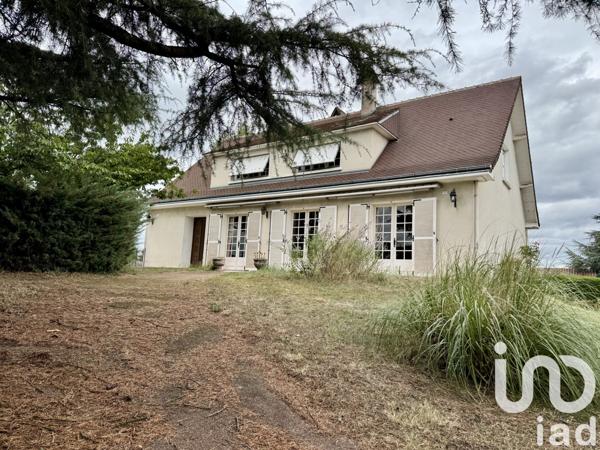 House for sale 8 rooms 230 m² Selles-sur-Cher