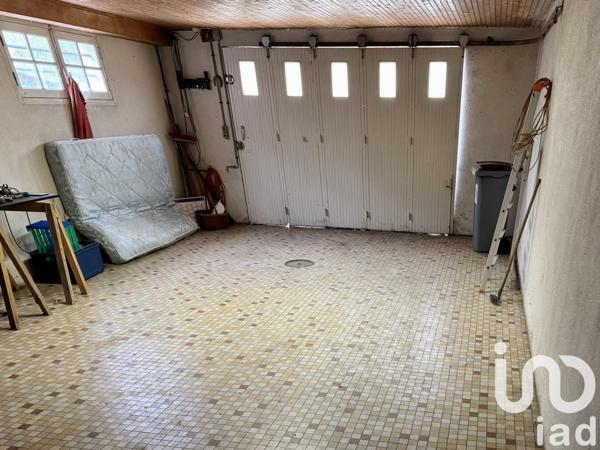 House for sale 8 rooms 230 m² Selles-sur-Cher