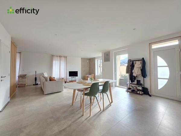 Maison 6 pièces - 120 m² Exclusivité efficity