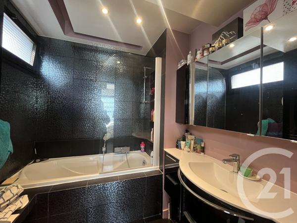 Appartement Duplex à vendre  4 pièces - 93,46 m2 PARIS - 75016