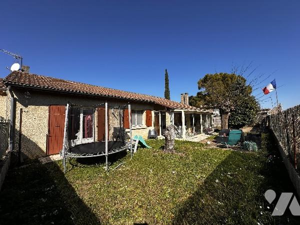 Maison de plain-pied proche des commodités