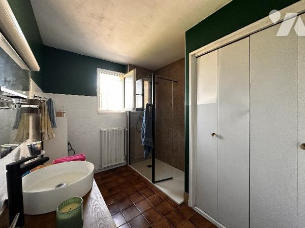 Maison de plain-pied proche des commodités