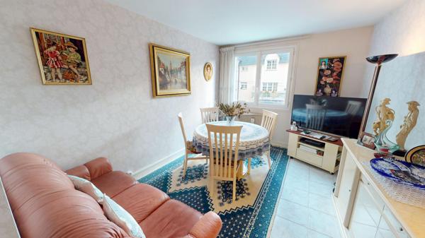 Appartement Montreuil 2 pièce(s) 45.82m2