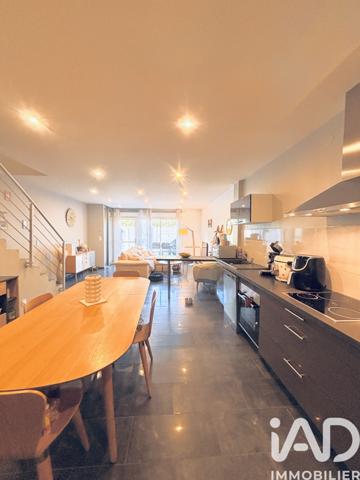 Appartement à vendre 4 pièces 83 m² Buchères