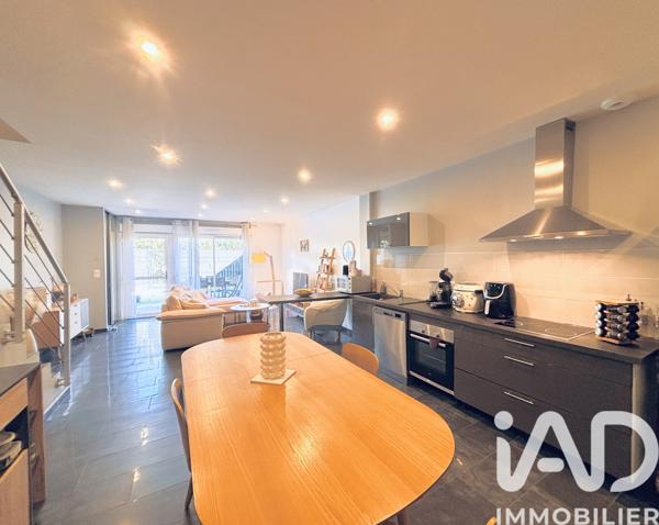 Appartement à vendre 4 pièces 83 m² Buchères