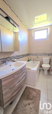 House for sale 5 rooms 90 m² Harfleur