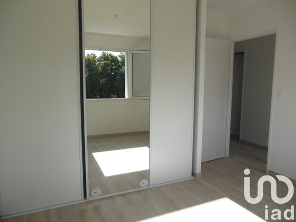 House for sale 4 rooms 92 m² Médis