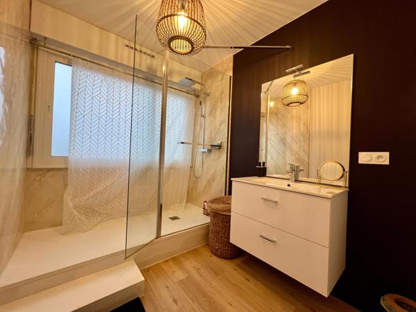 Magnifique Appartement Coup de Coeur - Dernier Etage - Saint André d'Ornay