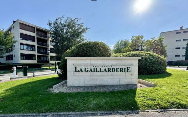 Appartement à vendre    4 pièces • 115,65 m2 Noisy-le-Roi