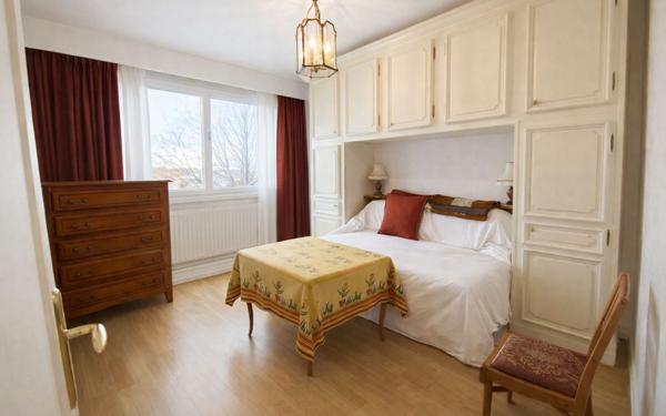 Appartement à vendre    4 pièces • 115,65 m2 Noisy-le-Roi