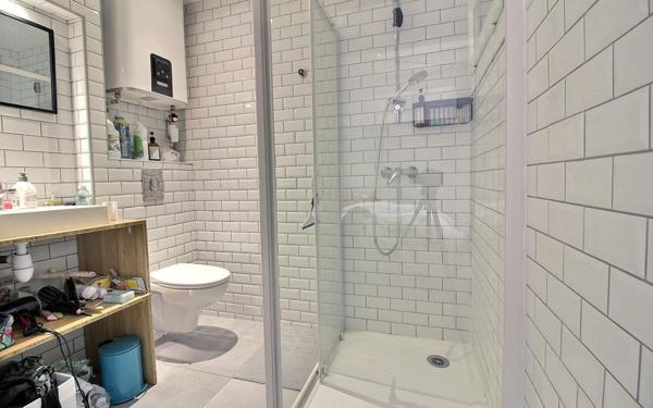 Appartement à vendre    4 pièces • 74 m2 Marseille 10