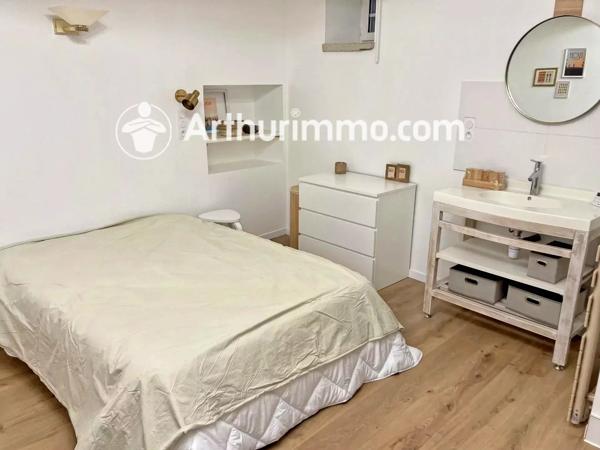 Location                                                      Appartement
                        
                     2 pièces                      45 m2                     à Trévoux