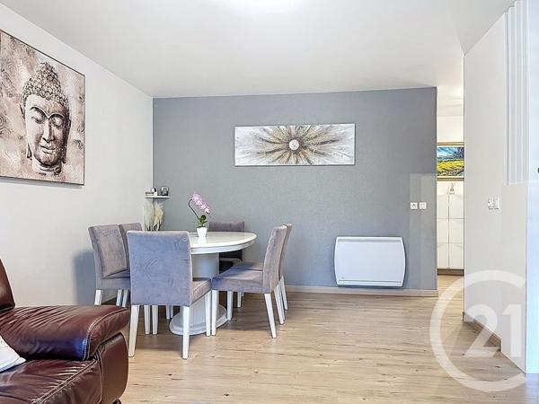 Appartement F3 à vendre  3 pièces - 60 m2 ST PIERRE DU PERRAY - 91