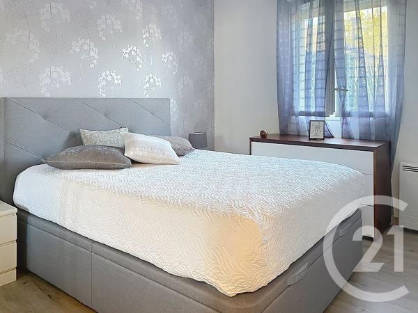 Appartement F3 à vendre  3 pièces - 60 m2 ST PIERRE DU PERRAY - 91