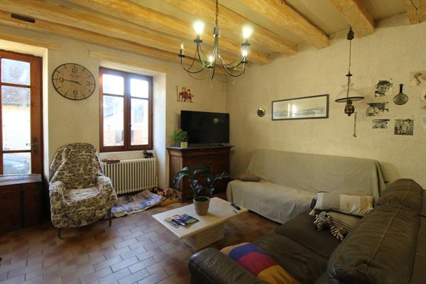 ENSEMBLE IMMOBILIER 180 m² VILLEBAROU