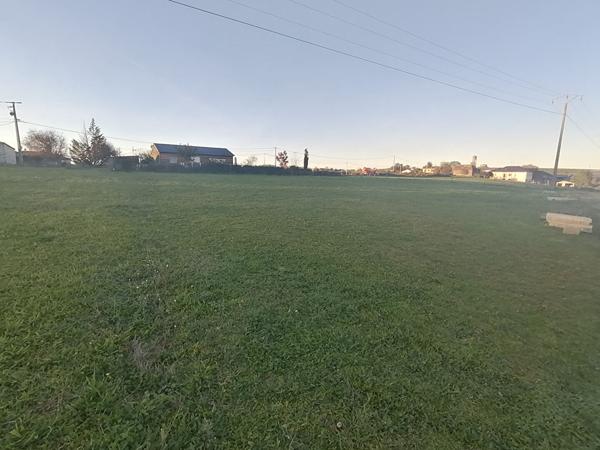 Mirandol Bourgnounac, terrain de 1500 m²