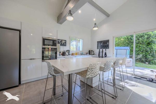 Maison 518 000 € Mouguerre 4 p 121 m² DPE A