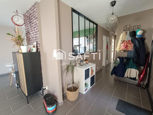 Pavillon de plain-pied, 3 chambres, sous-sol, terrasse, jardin