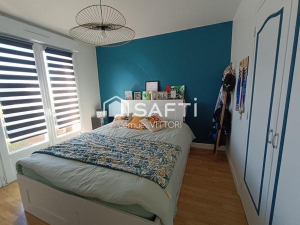 Pavillon de plain-pied, 3 chambres, sous-sol, terrasse, jardin