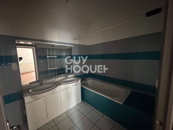 Appartement F3 avec TERRASSE