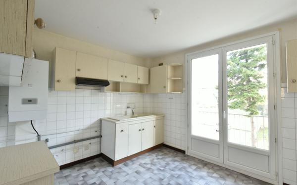 Appartement à louer    2 pièces • 49,33 m2 Pierre-Bénite