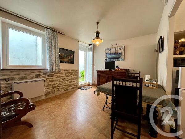 Appartement T2 à vendre  2 pièces - 34,30 m 2   LE PALAIS  - 56