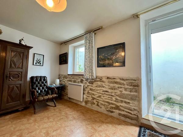 Appartement T2 à vendre  2 pièces - 34,30 m 2   LE PALAIS  - 56