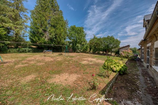Exclusivité Capifrance – Maison de campagne de plain-pied à Berjou