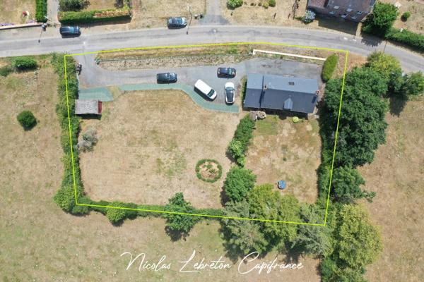 Exclusivité Capifrance – Maison de campagne de plain-pied à Berjou