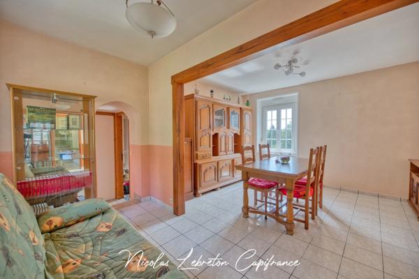 Exclusivité Capifrance – Maison de campagne de plain-pied à Berjou