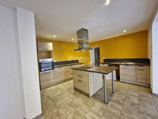 Maison de ville avec remise