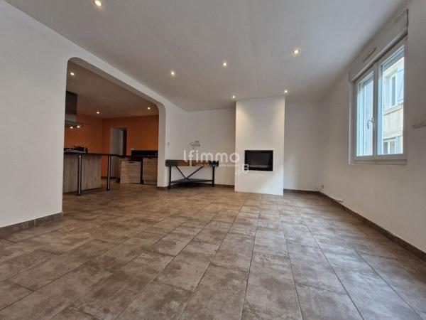 Maison de ville avec remise