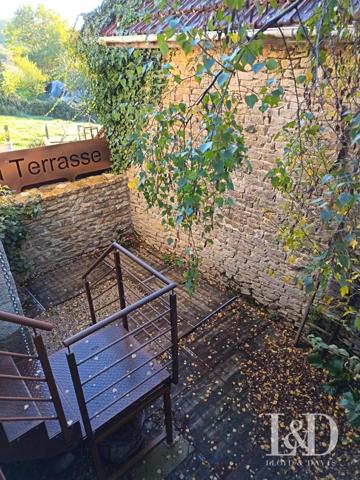 MAISON DE VILLAGE EN PIERRE