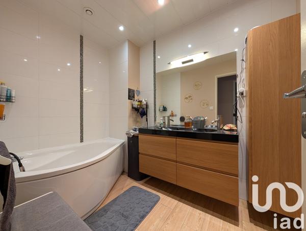 Maison à vendre 6 pièces 127 m² Ambarès-et-Lagrave