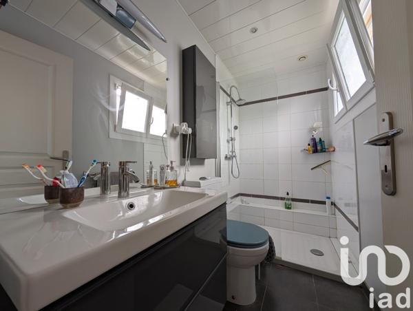 Maison à vendre 6 pièces 127 m² Ambarès-et-Lagrave