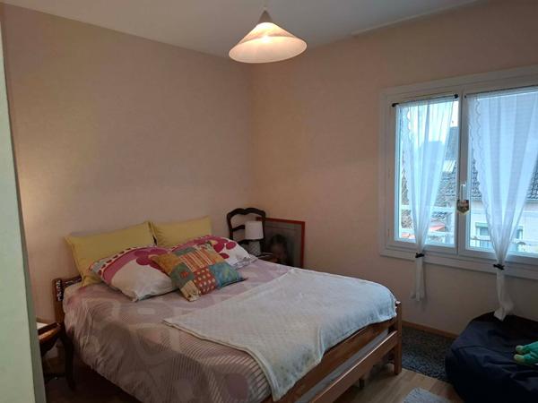 Maison Centre Morestel avec garage