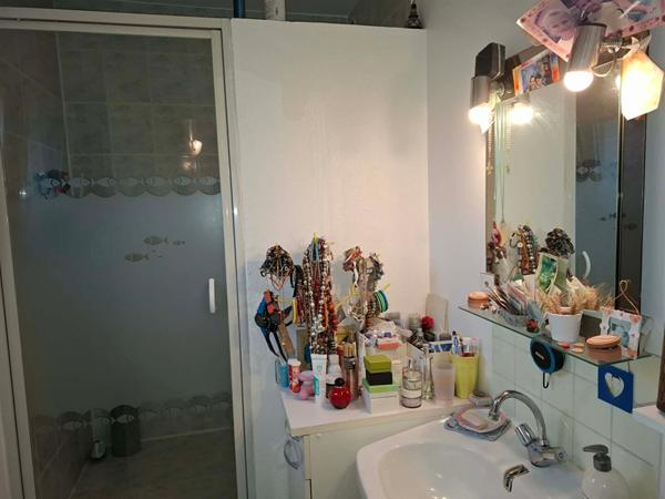 Maison Centre Morestel avec garage