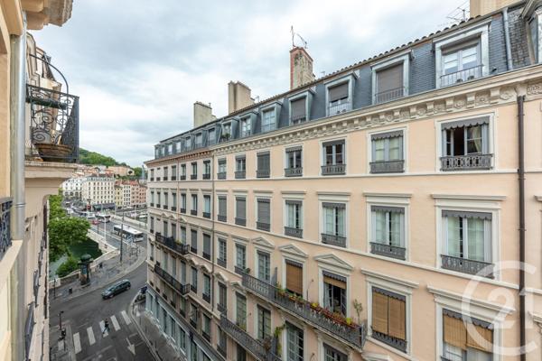 Appartement F4 à vendre  4 pièces - 58,81 m2 LYON - 69001